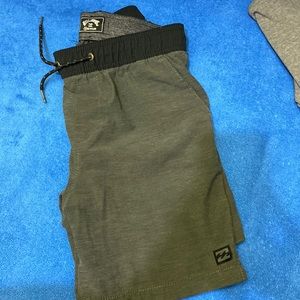 Boys Size 10 Billabong Shorts
